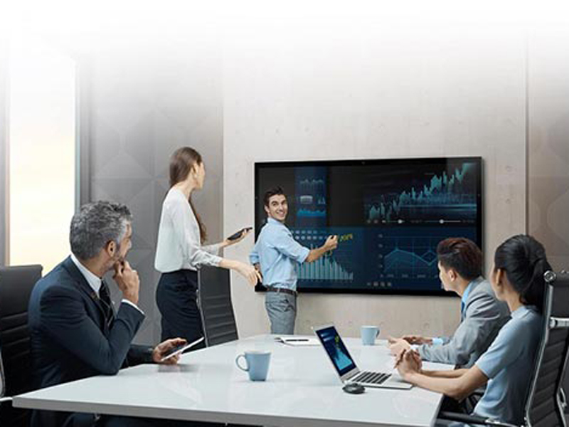 Tablet per conferenze all-in-one che aiuta le aziende ad aprire le porte a un lavoro d'ufficio efficiente