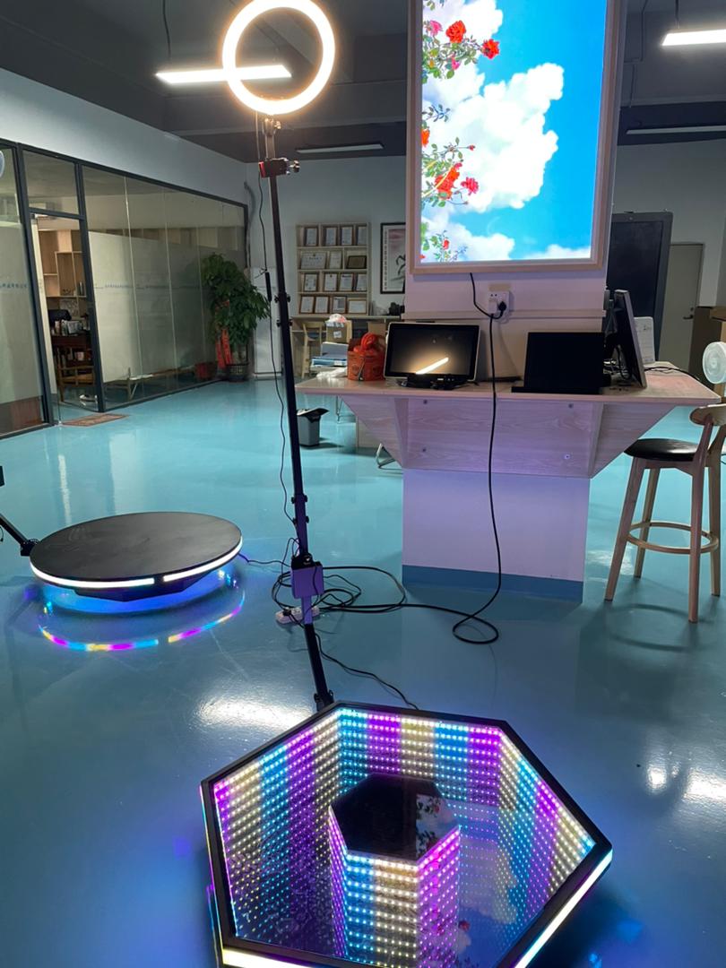Display olografico 3D rotante Automobile a 360 gradi